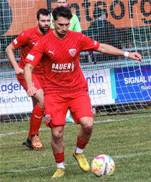 Samed Bahar flog im ersten Pflichtspiel des Jahres mit Rot vom Platz.Foto Michael Buchholz