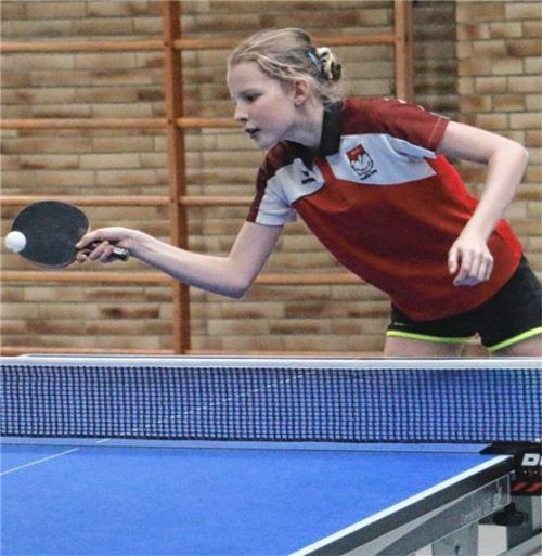 Sophia Sitte vom SV DJK Heufeld durfte sich über den Gesamtsieg in der Altersklasse 15 freuen. Foto Gerhard Erlich