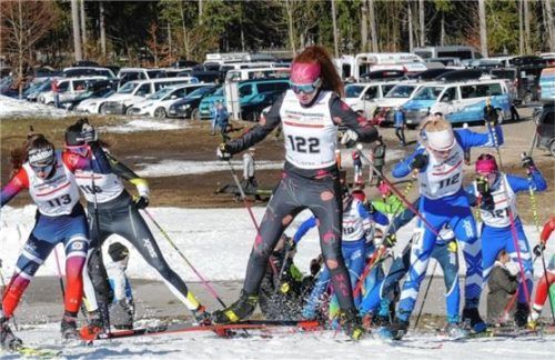 Stark präsentierten sich die Chiemgauer Mädchen in der U14 mit Celina Scheck vom SC Eisenärzt (Nummer 122), Siegerin Selina Ortner (112) und Emilia Flatscher (121).Foto wet