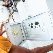 Schnell eine Gas- oder Ölheizung einbauen?
