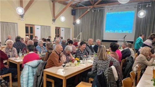 80 Mitglieder kamen zur Frühjahrsversammlung des Obst- und Gartenbauvereins Edling.Foto re