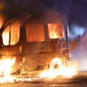 Fiat geht in Flammen auf