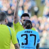 Spät aus allen Träumen gerissen