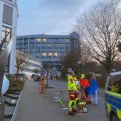 Polizei schießt verdächtige Frau nieder