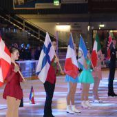 Eisstock-EM in Waldkraiburg feierlich eröffnet