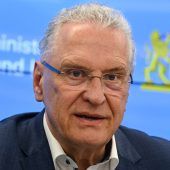 „Deckmantel für linksextreme Agenda“