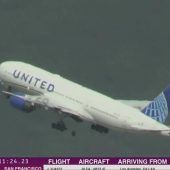 Flugzeug verliert Rad beim Start