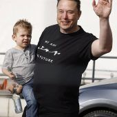 Musk besucht  Grünheide