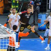 Erst der Zwerg, dann die Kracher