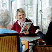 Die Helfer für pflegende Angehörige