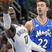 Deutsches NBA-Duell: Wagner-Brüder gewinnen gegen Schröder