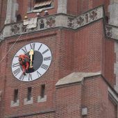 Mariahilfkirche hat ihre Zeiger wieder