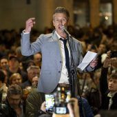 Tausende fordern Orbans Rücktritt