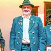Ehrungen beim Trachtenverein Edelweiß Endorf