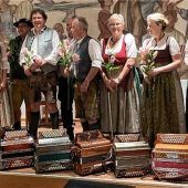 Ziachara erfreuen mit Musik und Gesang in Mietraching