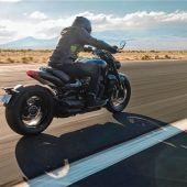 Triumph facht den Sturm weiter an