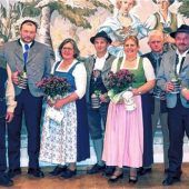 Trachtenverein D’Sulzbergla ehren ihre treuen Mitglieder