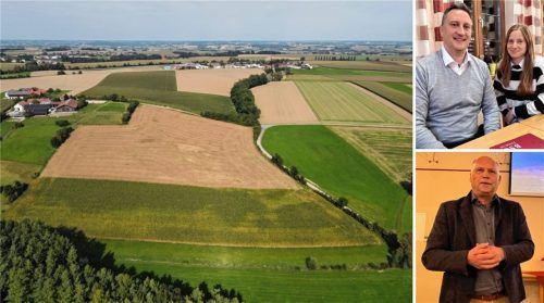 Auf diesem Gelände im Ortsteil Eitzing in Rattenkirchen soll bis nächstes Jahr eine Photovoltaikanlage entstehen, in die Bürger investieren können. Stefan David und Susanne Ortlieb von BSC Energie (oben) sowie Bürgermeister Rainer Greilmeier (unten) stellten den aktuellen Planungsstand vor. Foto BSC Energie/Gennutt