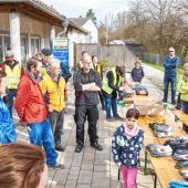 Gegen Müll und Unrat an 19 Stationen