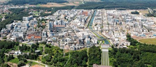 Blick auf Wacker Chemie in Burghausen. Foto Wacker Chemie AG