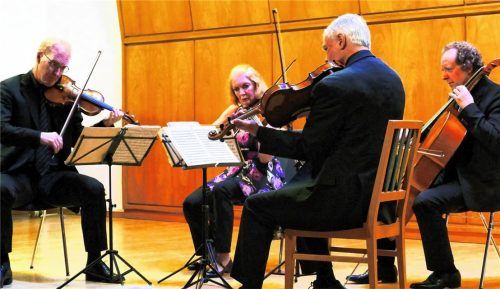 Das American String Quartett mit (von links) Peter Winograd, Laurie Carney, Daniel Avshalomow und Wolfram Koessel.Foto janka