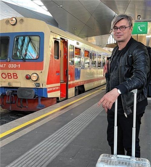 Das Buch „Gebrauchsanweisung fürs Zugreisen“ von Jaroslav Rudiš (51) ist eine Ode an die Schönheit des langsamen Reisens. Foto privat