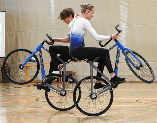 Das Geschwisterpaar Benny und Lisa Lechner schafften es bei ihrem Zweierdebüt auf den zweiten Platz. Foto Hubert Dandl