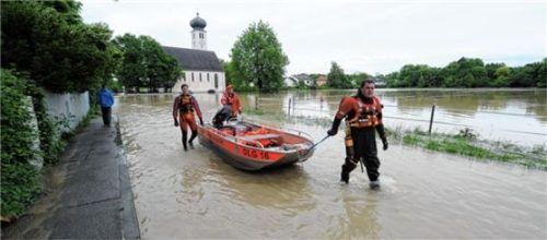 Das Hochwasser von 2013 ist bei vielen in der Region noch präsent. Nun soll hier in Oberwöhr ein großes Bauprojekt entstehen. Anwohner sind in Sorge. Foto dpa