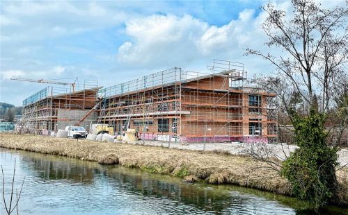 Das Neubauprojekt „Kindertagesstätte Rösnerwiese“ ist mit einem Finanzvolumen von 5,89 Millionen Euro im Haushalt 2024 der Marktgemeinde verankert. Foto Neuwirth