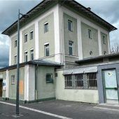 Frischer Wind weht durch alten Bahnhof