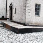 Neue Anmutung für Vorplatz