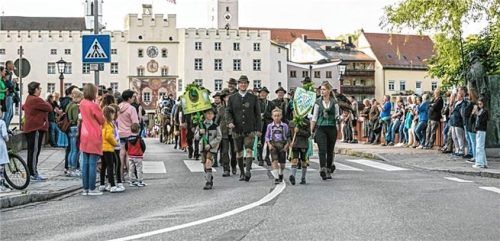 Der Festzug startet am Mittwoch, 8. Mai, um 18.30 Uhr. Foto John Cater