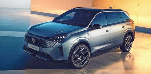 Der neue E-5008 bietet eine breite Palette an Elektromotoren inklusive eines großzügigen Kofferraums.Foto Peugeot