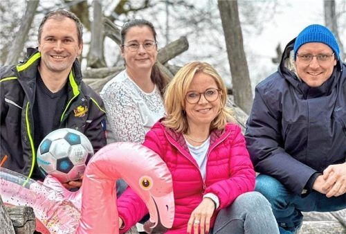 Der Vorstand des Fokus-Familiennetzwerks und das Organisationsteam: (von links) Jan Zillmann, Astrid Schäffler sowie Stefanie Zurl-Radtke und Danny Pfeiffer sind auf der Suche nach Unterstützung. Foto FOKUS-Familiennetzwerk