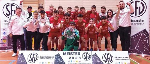 Die A-Junioren des TSV 1860 Rosenheim sind süddeutscher Futsalmeister.Foto BFV