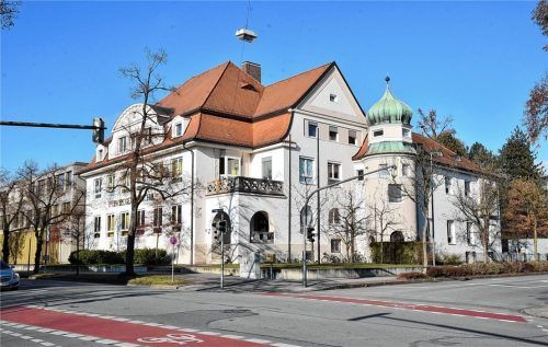 Die Räumlichkeiten der Prinzregentenschule reichen eigentlich schon jetzt nicht mehr aus für die Anzahl der Schüler. Ähnlich geht es vielen Grundschulen in der Stadt. Foto Schlecker