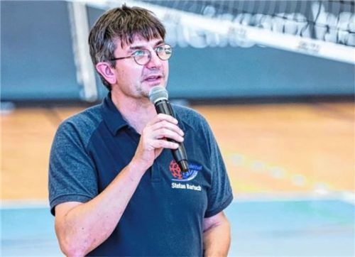 Die Saison 2023/24 wird die erfolgreichste seit Bestehen der Abteilung Volleyball im TSV Mühldorf. Abteilungsleiter Stefan Bartsch spricht von großen Herausforderungen in der nächsten Spielzeit.Foto Fabian Bartsch