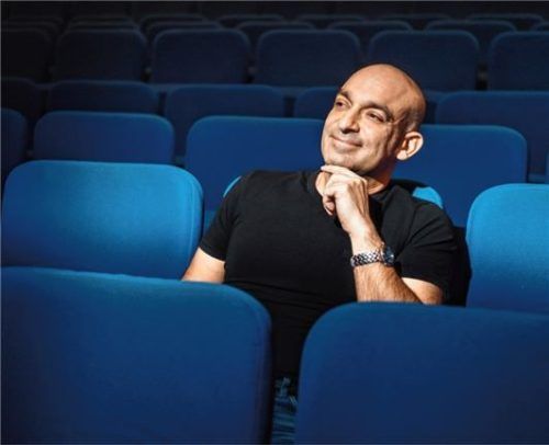 Django Asül bringt das Publikum am 17. Juli zum Lachen.