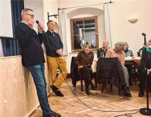 Emotionale Vorträge gab es unter anderem von Josef Halbig, Mitglied der Bürgerinitiative „Rettet den Malerwinkel“. Foto Grimm