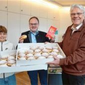 Rotarier sammeln 2500 Euro für soziale Projekte