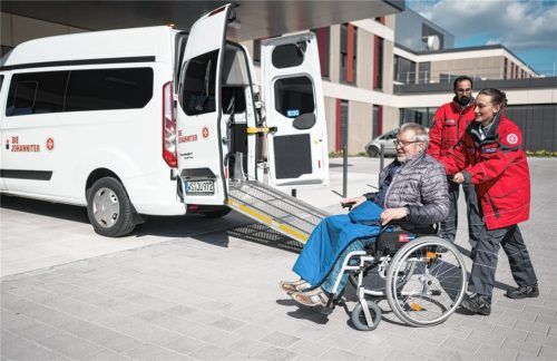 Fahrdienste und Krankentransporte sind ein unverzichtbarer Bestandteil des „Repertoires“ der Johanniter.