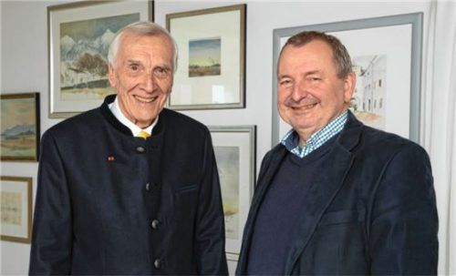 Herbert Weißenfels (links) mit dem Dritten Bürgermeister Martin Aufenanger. Foto  Berger