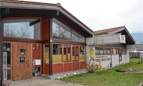 Im Kindergarten Mariä Himmelfahrt fehlen Erzieherinnen. Dennoch soll keine Gruppe geschlossen werden.Foto Eder