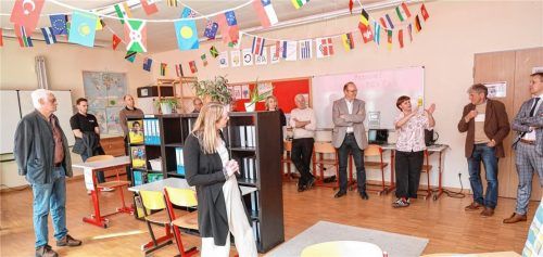 Im neu eingerichteten Lernstudio der Schule werden Mitschüler aus dem Ausland ab sofort beim selbstständigen Deutschlernen unterstützt. Foto Effner