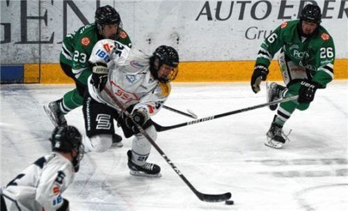 In den bisherigen Spielen gegen Dresden hatte der Starbulls-Nachwuchs dreimal das Nachsehen.Foto Franz Ruprecht