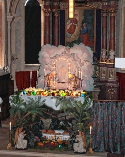 In der Pfarrkirche St. Michael in Litzldorf lädt das Heilige Grab am Karfreitag und Vormittag des Karsamstags zur Anbetung ein. Foto Archiv Strim