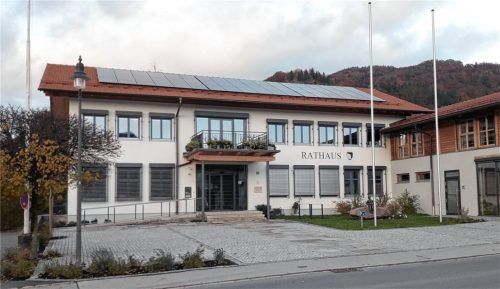 In seiner jüngsten Sitzung beschloss der Nußdorfer Gemeinderat den Haushaltsplan für das Jahr 2024, der eine Gesamtsumme von 8,2 Millionen Euro umfasst. Foto Steffenhagen