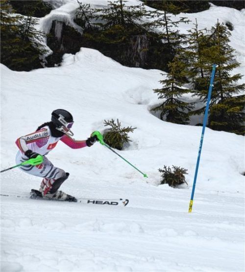 Marissa Landkammer vom SC Bad Aibling ist Inngaumeisterin im Slalom und Riesenslalom.Foto re