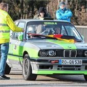 Rallye-Piloten stehen in den Startlöchern
