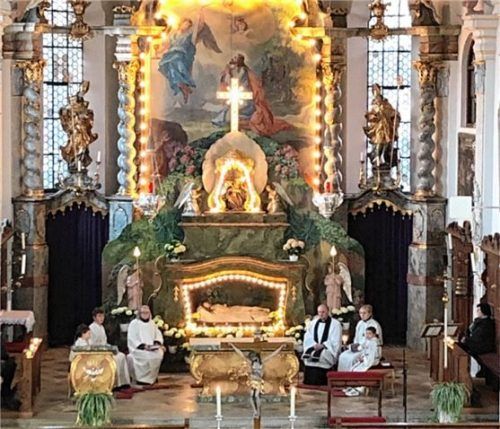 Mit den Heiligen Gräbern kommt die Geschichte Jesu Christi zu den Menschen. Foto RE